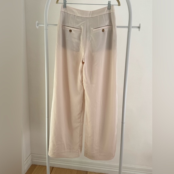 Women’s Banana Republic Wide Leg Satin Cream Pants, size 4 - Picture 4 of 10